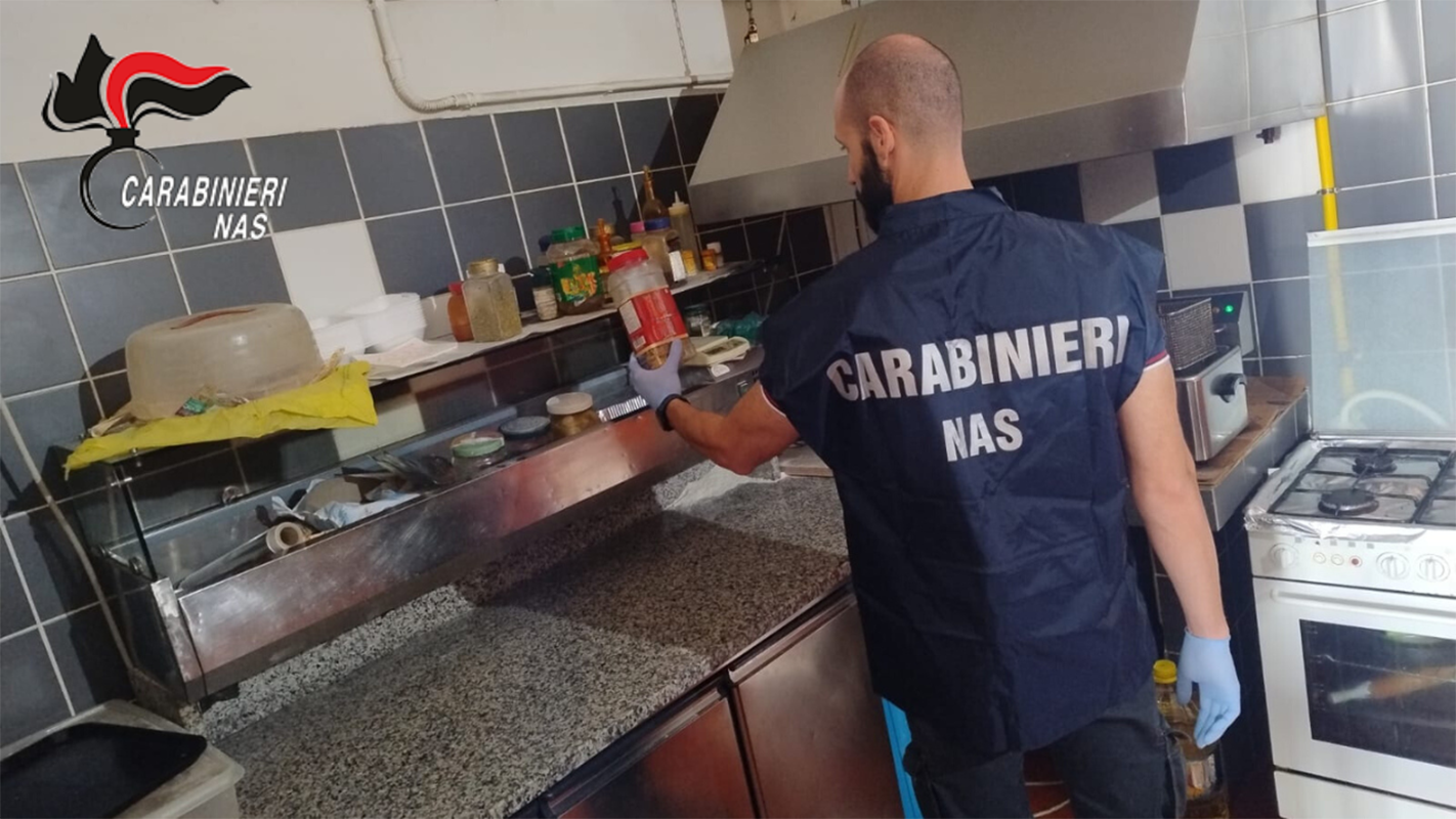Nas di Parma. Sospesa l’attività di un bar nel parmense